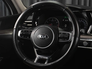 Седан Kia K5 2020 года, 1789000 рублей, Тюмень