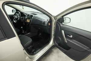 Седан Renault Logan 2019 года, 1145000 рублей, Курск