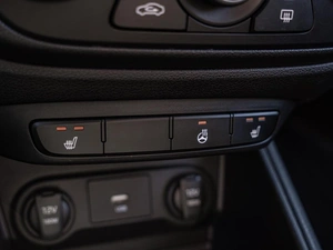 Седан Hyundai Solaris 2022 года, 1835000 рублей, Краснодар