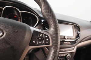 Седан ВАЗ (LADA) Vesta 2019 года, 909000 рублей, Челябинск