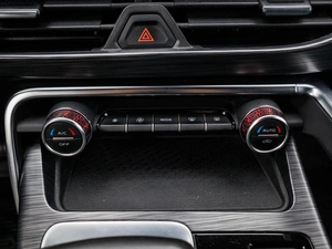 Внедорожник Geely Tugella 2022 года, 2825000 рублей, Большой Сочи