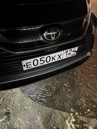 Е050КХ124 1000000 рублей, Красноярск