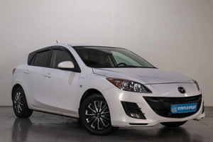 Хетчбэк Mazda 3 2011 года, 899000 рублей, Челябинск