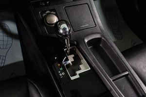 Седан Lexus ES 2013 года, 1749000 рублей, Сургут