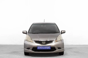 Хетчбэк Honda Fit 2008 года, 699000 рублей, Барнаул