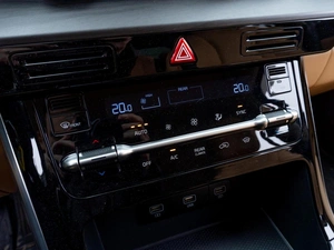 Минивэн Kia Carnival 2021 года, 3699000 рублей, Саратов