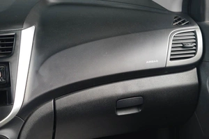 Хетчбэк Hyundai Solaris 2011 года, 949000 рублей, Тюмень