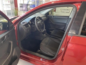Хэтчбек Skoda Rapid 2016 года, 1220000 рублей, Орёл