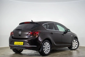 Хетчбэк Opel Astra 2014 года, 959000 рублей, Оренбург