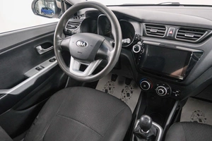 Седан Kia Rio 2013 года, 769000 рублей, Красноярск