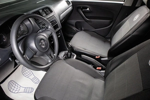 Седан Volkswagen Polo 2011 года, 749000 рублей, Сургут