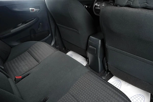 Седан Toyota Corolla 2011 года, 799000 рублей, Тюмень