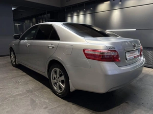 Седан Toyota Camry 2007 года, 995000 рублей, Абакан