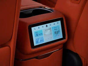 Внедорожник Lynk & Co 900 2025 года, 7999070 рублей, Москва
