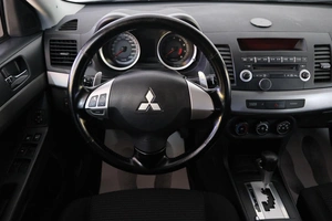 Седан Mitsubishi Lancer 2008 года, 839000 рублей, Омск