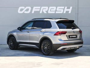 Внедорожник Volkswagen Tiguan 2019 года, 2830000 рублей, Краснодар