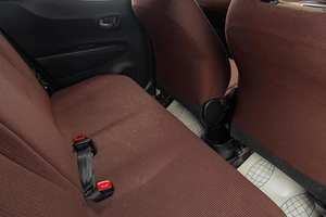 Хетчбэк Toyota Vitz 2012 года, 1069000 рублей, Тюмень