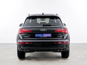 Внедорожник Audi Q5 2024 года, 5398999 рублей, Москва