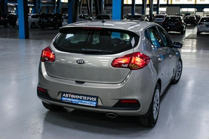 Хетчбэк Kia Ceed 2012 года, 918000 рублей, Солонцы