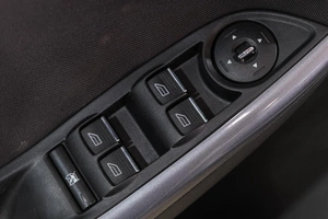 Седан Ford Focus 2012 года, 1069000 рублей, Новокузнецк