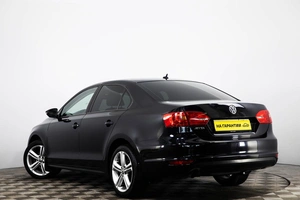 Седан Volkswagen Jetta 2013 года, 959000 рублей, Пермь