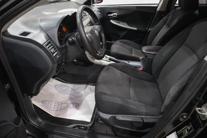 Седан Toyota Corolla 2012 года, 1049000 рублей, Новокузнецк