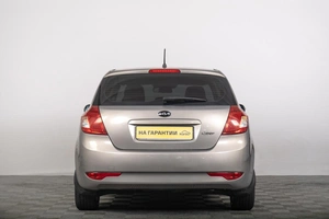 Хетчбэк Kia Ceed 2010 года, 869000 рублей, Томск