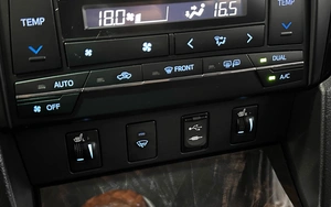 Седан Toyota Camry 2015 года, 1870000 рублей, Красноярск