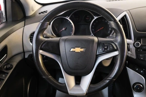 Седан Chevrolet Cruze 2013 года, 749000 рублей, Омск