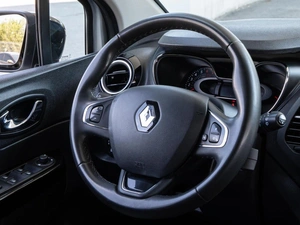 Внедорожник Renault Kaptur 2017 года, 1590000 рублей, Волгоград