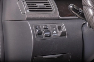 Хетчбэк Toyota Corolla 2006 года, 499000 рублей, Томск