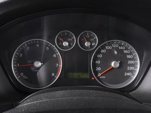 Хетчбэк Ford Focus 2006 года, 499000 рублей, Ростов-на-Дону