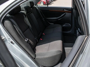 Седан Toyota Avensis 2007 года, 770000 рублей, Краснодар