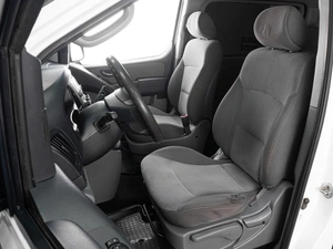 Минивэн Hyundai H-1 2010 года, 1347000 рублей, Тюмень