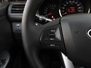Седан Kia Rio 2012 года, 899000 рублей, Саратов