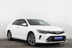Седан Toyota Camry 2016 года, 2419000 рублей, Сургут
