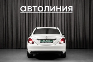 Седан Mercedes-benz C-класс 2019 года, 2390000 рублей, Красноярск