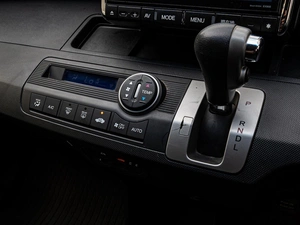 Минивэн Honda Freed 2014 года, 1330000 рублей, Краснодар