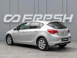 Хетчбэк Opel Astra 2013 года, 790000 рублей, Краснодар
