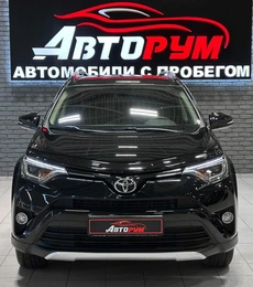 Внедорожник Toyota RAV4 2017 года, 2480000 рублей, Красноярск