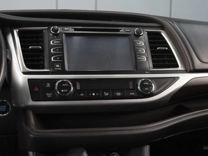 Внедорожник Toyota Highlander 2014 года, 3150000 рублей, Омск