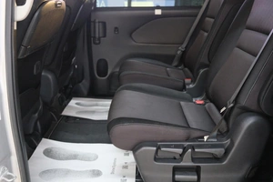Минивэн Nissan Serena 2019 года, 2619000 рублей, Омск