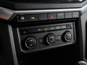 Пикап Volkswagen Amarok 2018 года, 2489000 рублей, Воронеж