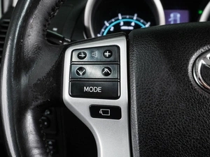 Внедорожник Toyota Land Cruiser Prado 2010 года, 2899000 рублей, Воронеж