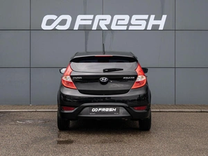 Хетчбэк Hyundai Solaris 2011 года, 910000 рублей, Краснодар