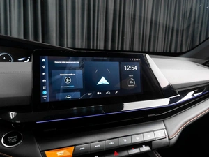 Лифтбек Changan UNI-V 2023 года, 2399000 рублей, Тюмень