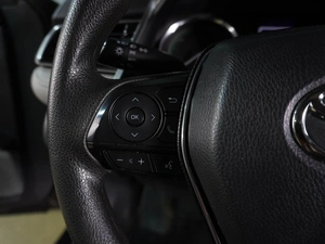 Седан Toyota Camry 2020 года, 2599000 рублей, Воронеж
