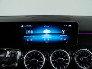 Внедорожник Mercedes-benz GLB-класс 2020 года, 2989999 рублей, Москва