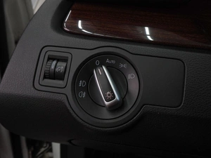 Седан Volkswagen Passat 2012 года, 1272000 рублей, Воронеж