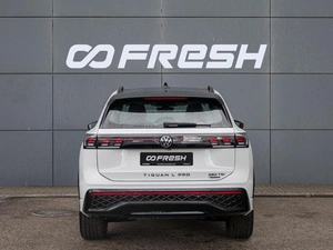 Внедорожник Volkswagen Tiguan L 2026 года, 4970000 рублей, Краснодар